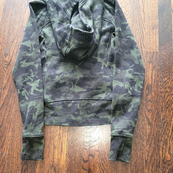 Lululemon Camo Hoodie Fleeced Zip Up Thumb Loops Sweater Jacket Hood - Picture 4 of 4